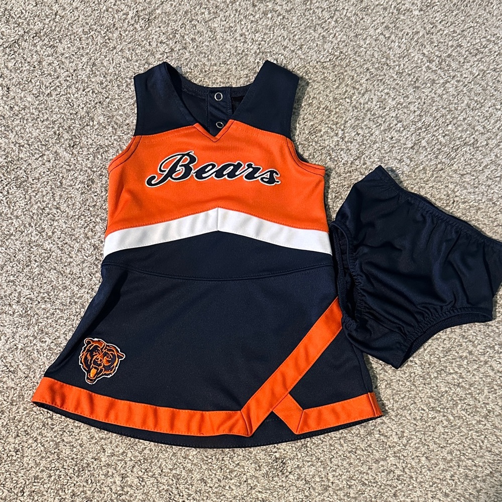 Chicago Bears Toddler Girls Cheerleader Outfit, size 2T. Excellent condition